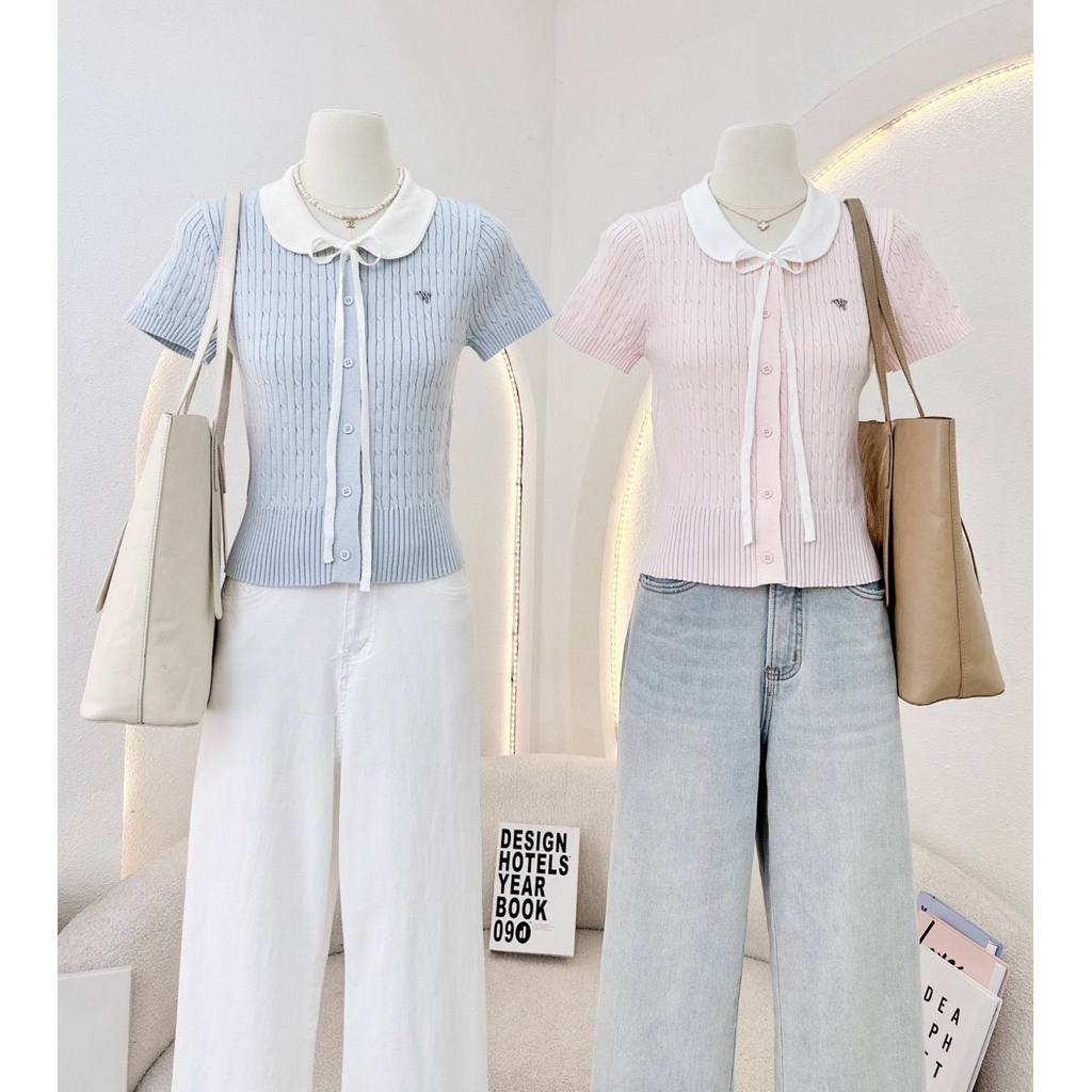 WA YA เสื้อคาร์ดิแกนแขนสั้นคอบัวทูโทน (โลโก้ Wy)