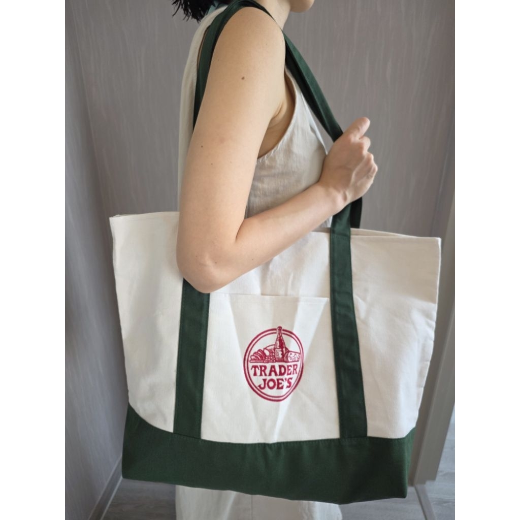 กระเป๋า Trader Joe's tote bag(ของแท้100%)