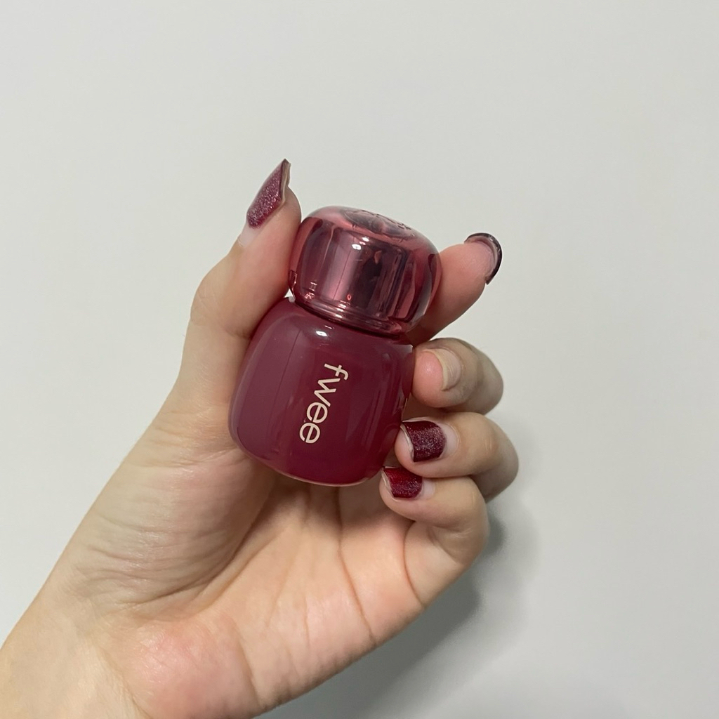 ส่งต่อลิป fwee สี 12 FIG DIP