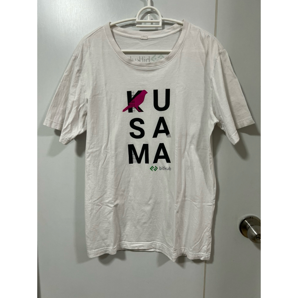 เสื้อยืด Bitkub ลาย Kusama รอบอก 42“ ยาว 27”