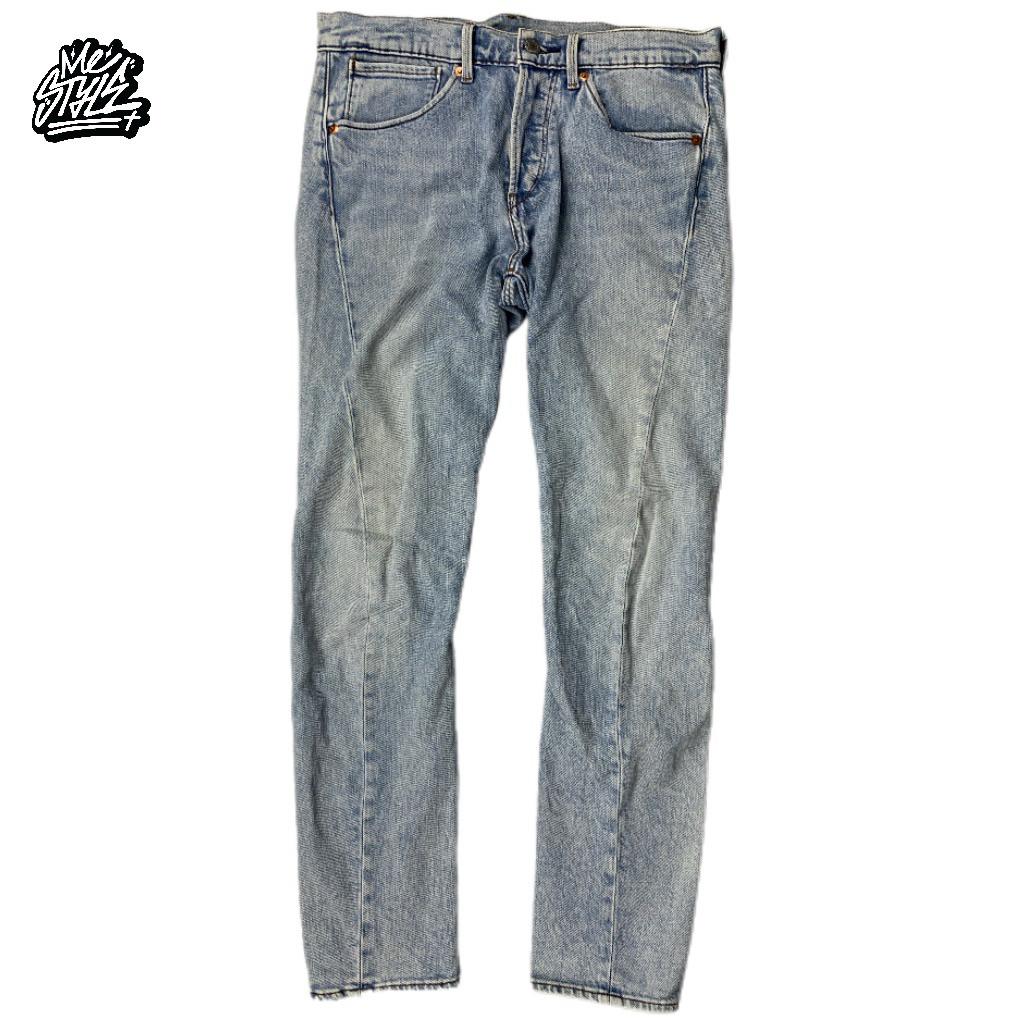 กางเกงยีนส์ : LEVI’S ENGINEERED LEJ 512(มือสอง)