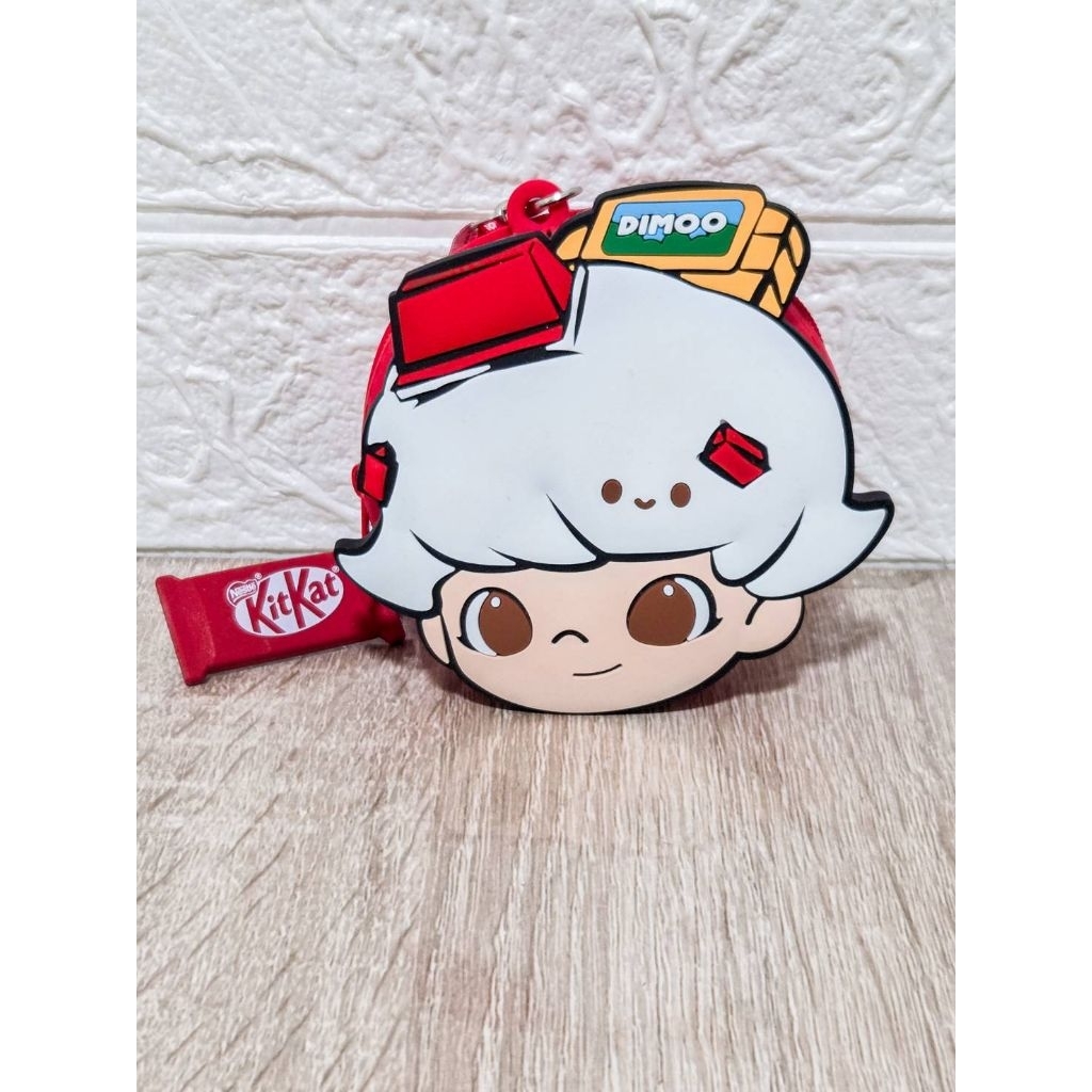 พวงกุญแจกระเป๋า KitKat x Pop Mart DIMOO World