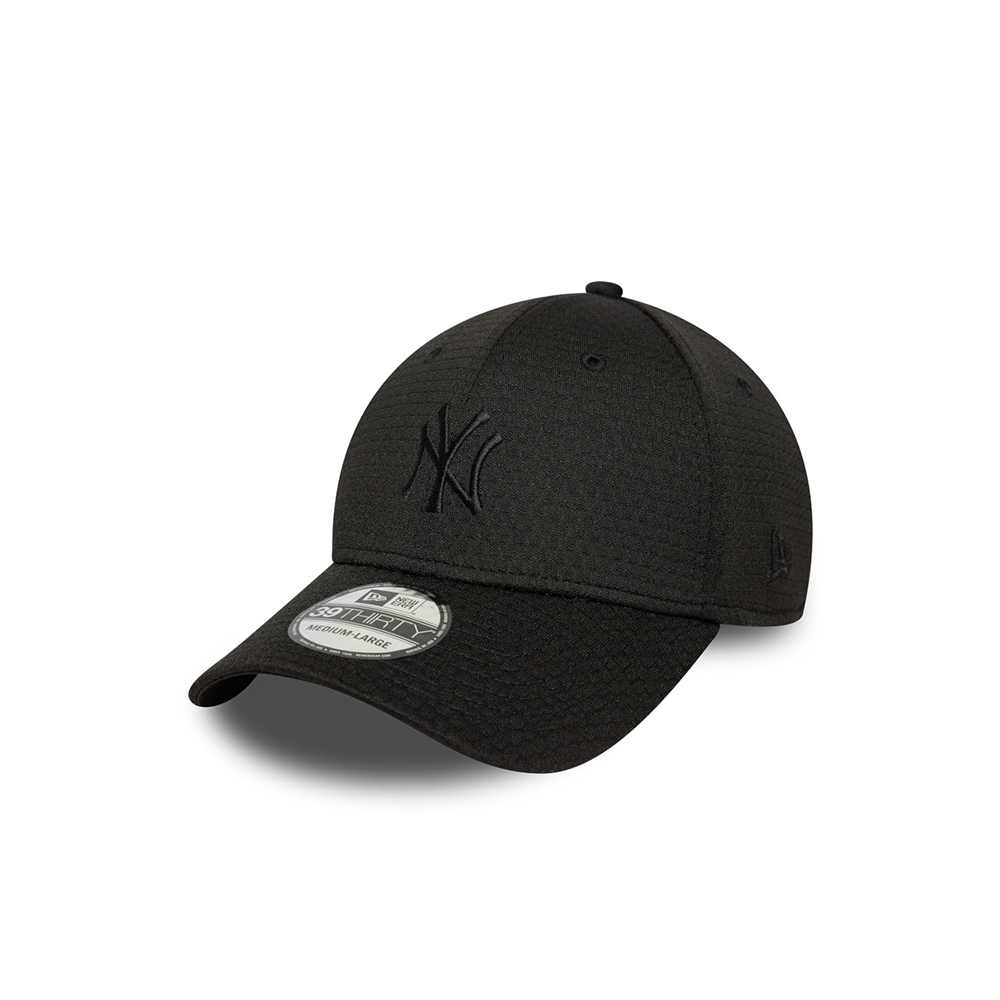 New Era หมวกรุ่น NEW YORK YANKEES STRETCH MESH BLACK 39THIRTY CAP