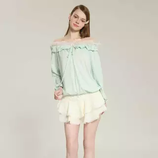 (PAPERS) Gypsy Vanner Off-Shoulder Top