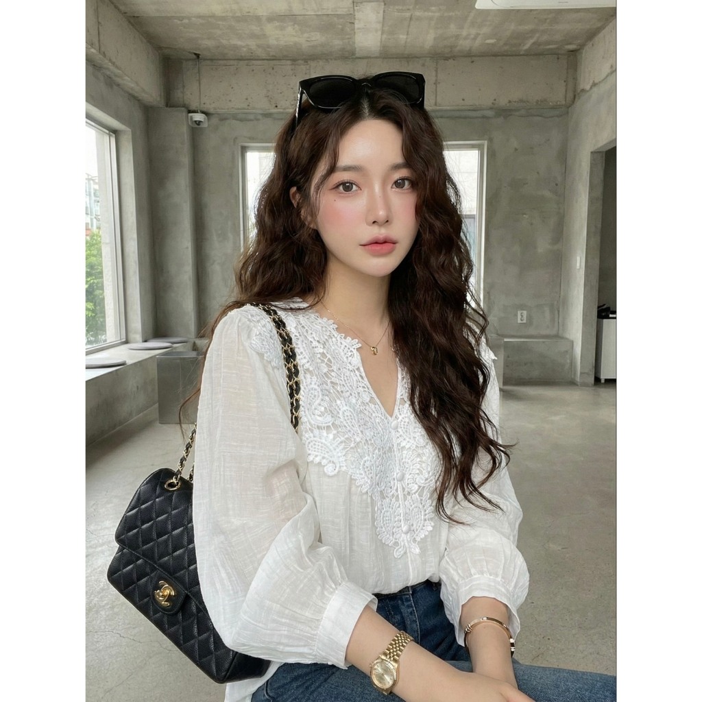 M2068 — Lace Premium Boho Blouse เสื้อเบลาส์แขนยาวดีไซน์ลูกไม้ฉลุลายทั้งช่วงอก
