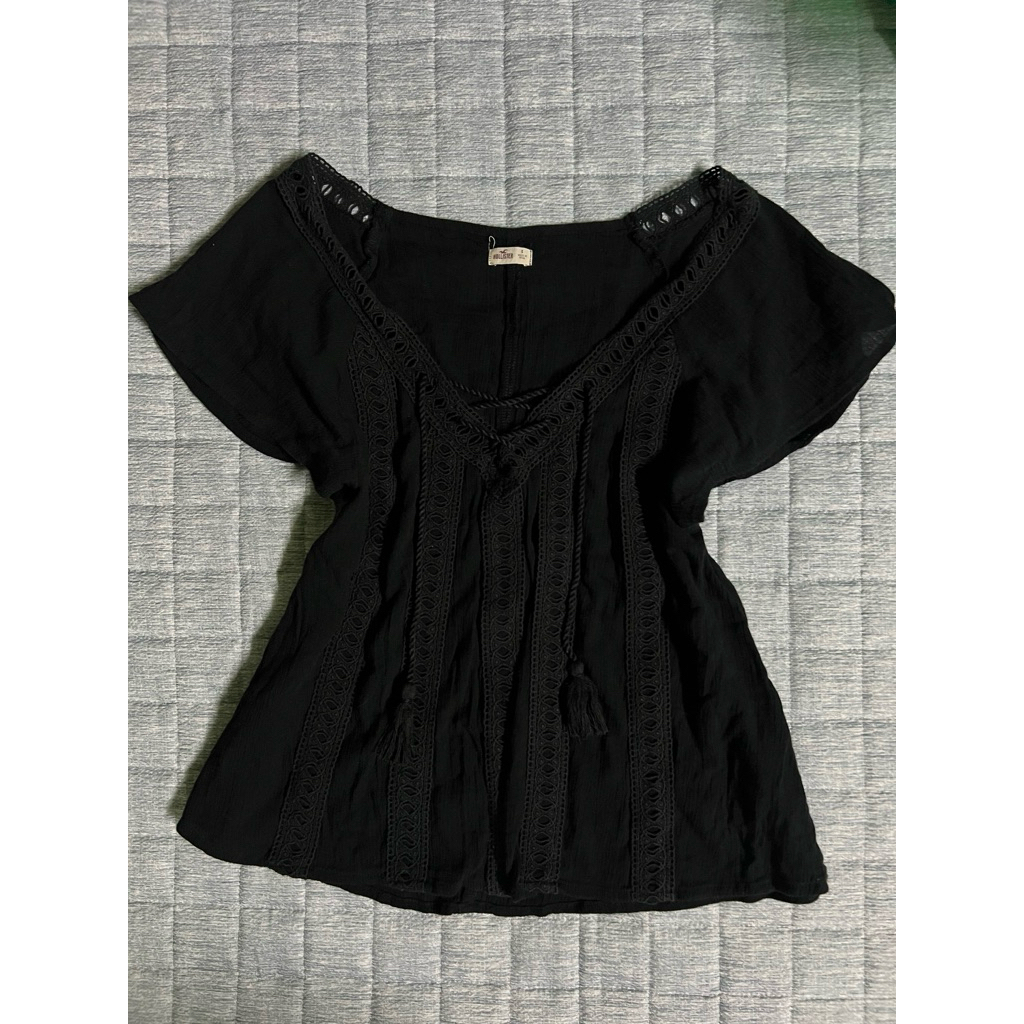 Hollister women top s