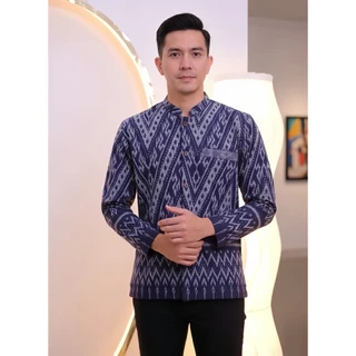 เสื้อลายไทยผู้ชายเต็มตัวแขนยาว เนื้อผ้าฝ้ายพิมพ์ลายหมักโคลน โทนสีกรม
