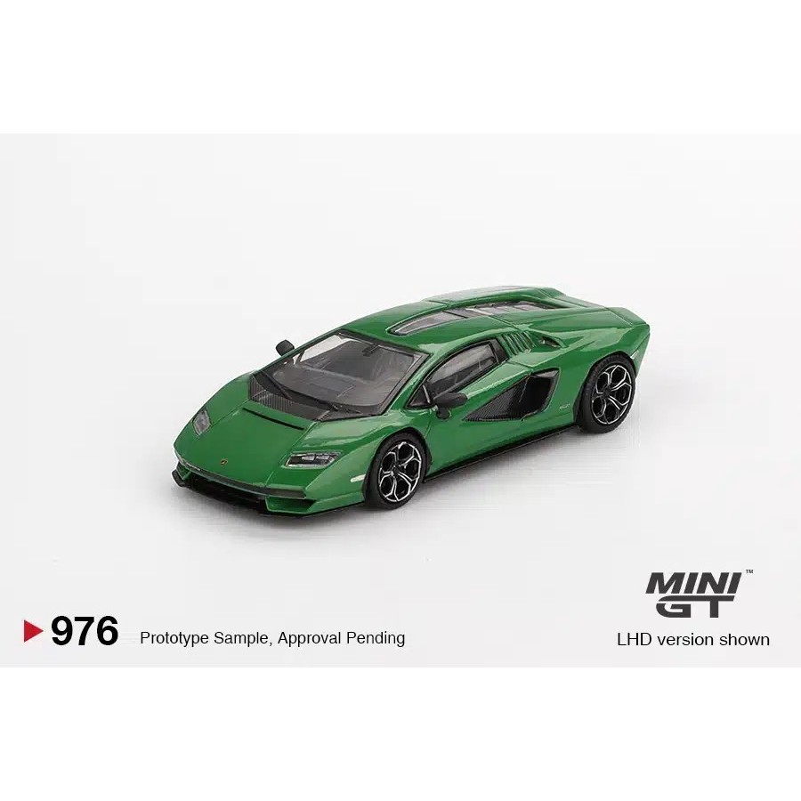 Lamborghini Countach LPI 800-4 Verde Medio LHD 1:64 (MINI GT)
