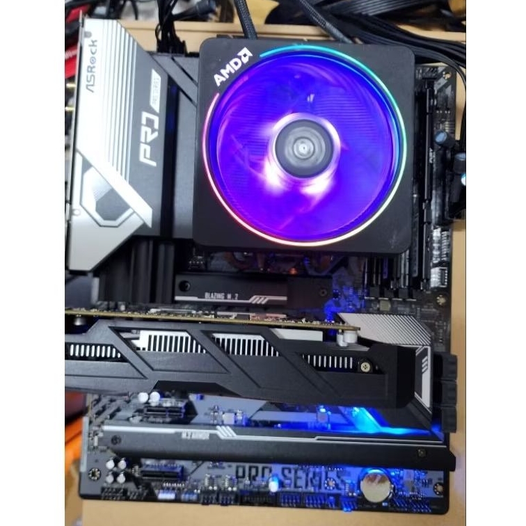 Ryzen 7 8700F+X670E PRO RS+RAM 32GB 5200MHz