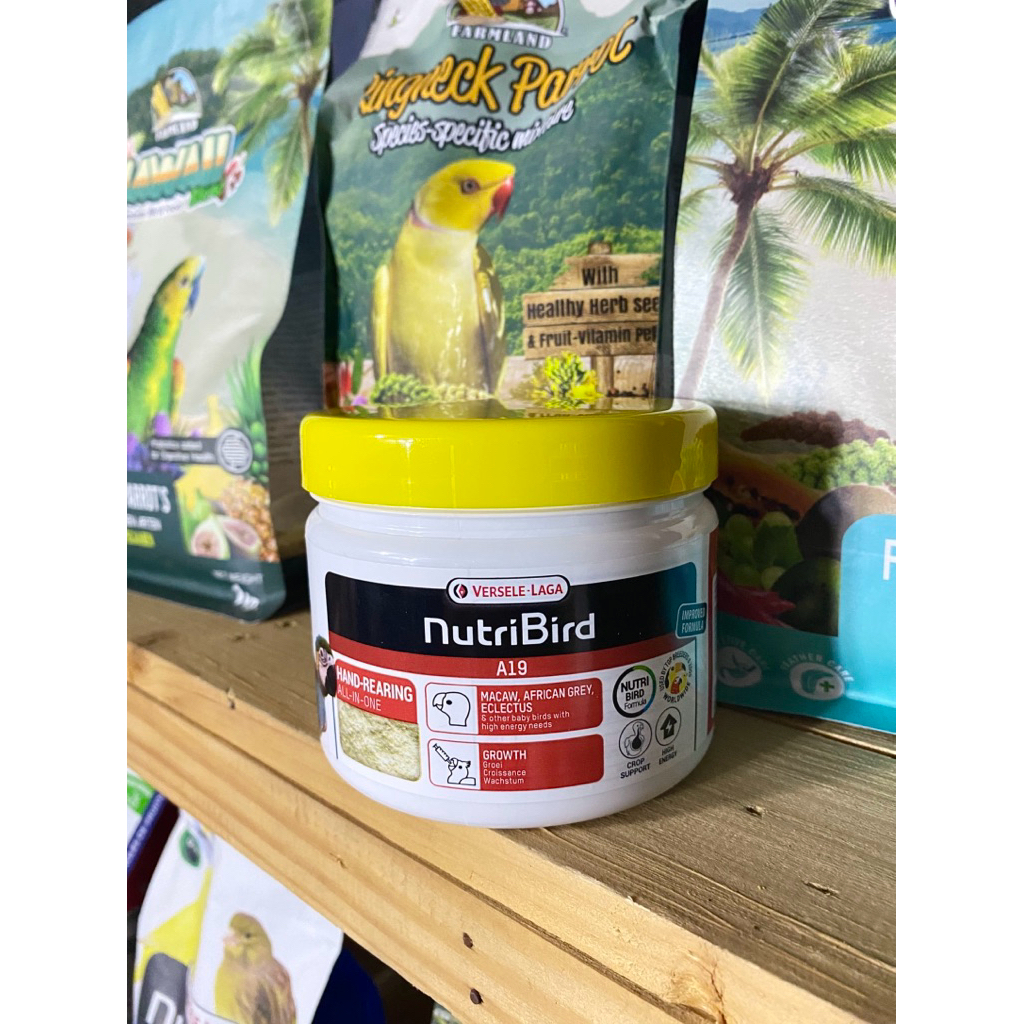อาหารลูกป้อนนกคุณภาพพรีเมียม NutriBird A19