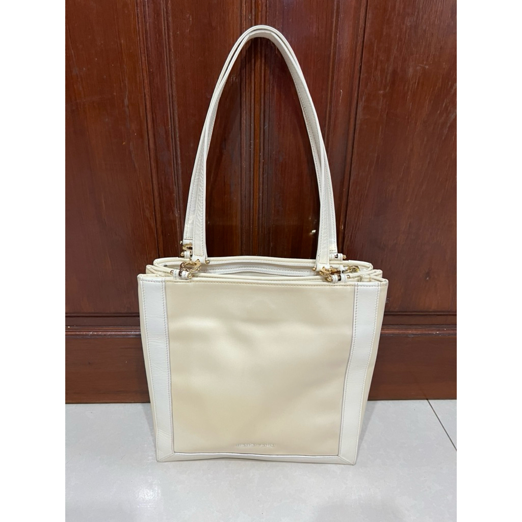 กระเป๋า Marie Claire ของแท้