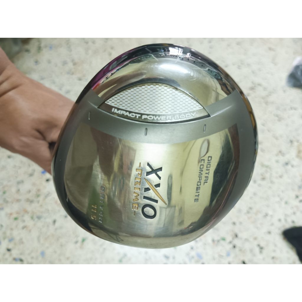 ไดรเวอร์กอล์ฟแบรนด์ XXIO รุ่น SP 300 Prime 11.5° เป็นไม้กอล์ฟระดับพรีเมียมที่เน้นน้ำหนักเบาและตีง่าย