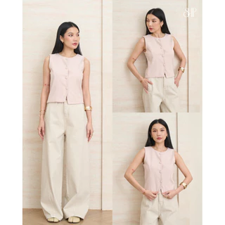 MINI CANDY TOP (เฉพาะเสื้อ) คอกลมแขนกุดผ้าทวีตเนื้อนุ่ม กระดุมหน้าเพิ่มความคิ้วท์ ด้านหลังปรับระดับได้ ใส่ง่ายทุกลุค