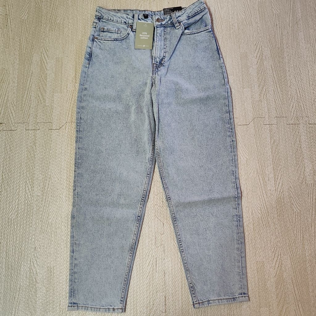 H&M Mom Loose-fit High Ankle Jeans กางเกงยีนส์ มือ1 Shopไทย