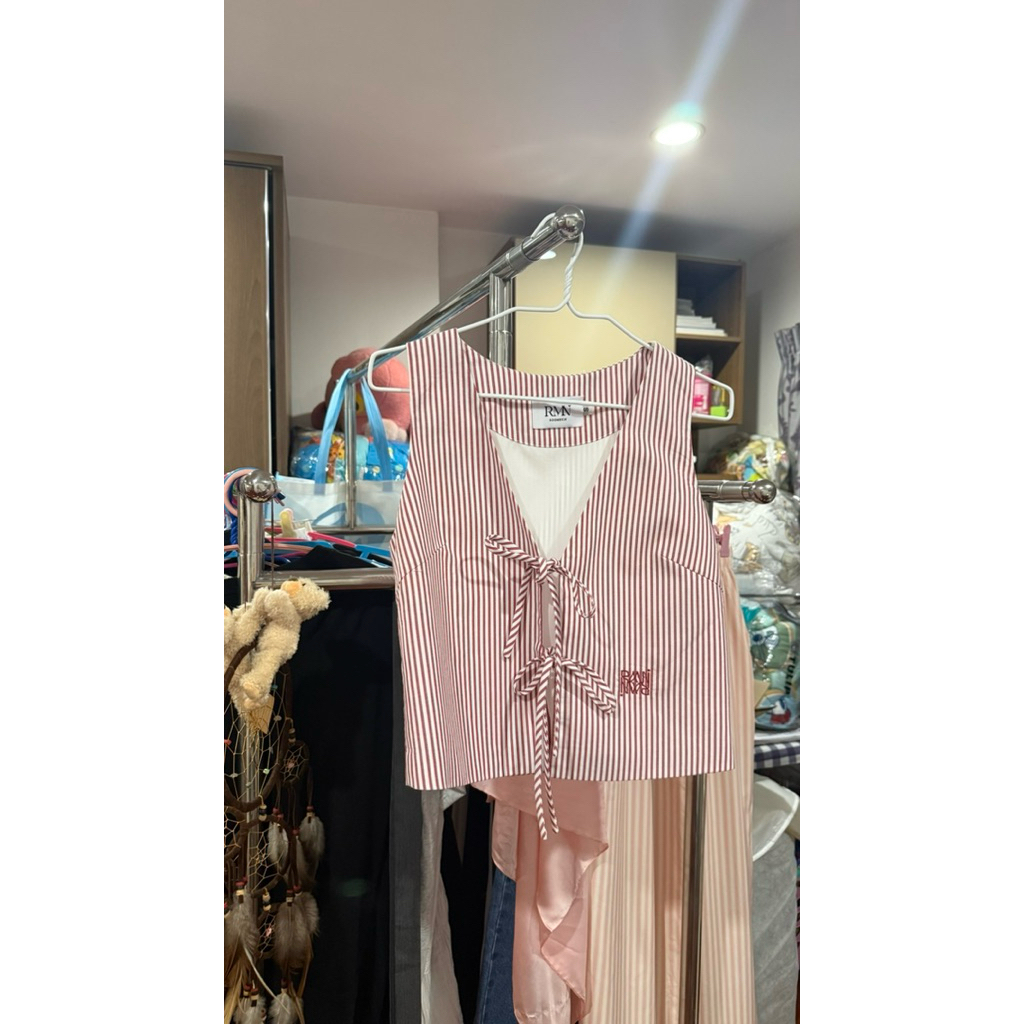 เสื้อ Roomry.n ไซส์ S ginny vest ลายเส้นขาวแดง
