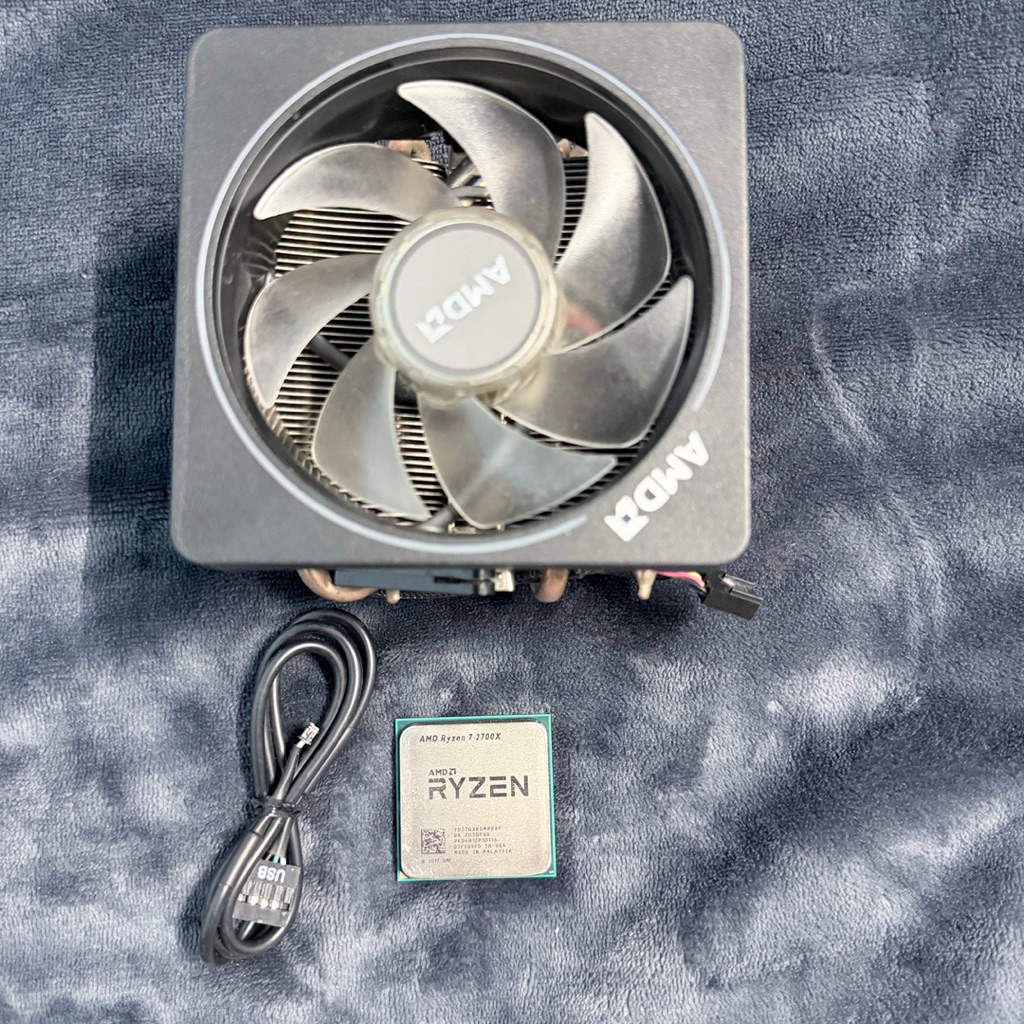 AMD RYZEN 7 2700X CPU (ซีพียู) ประมวลผล มือสอง