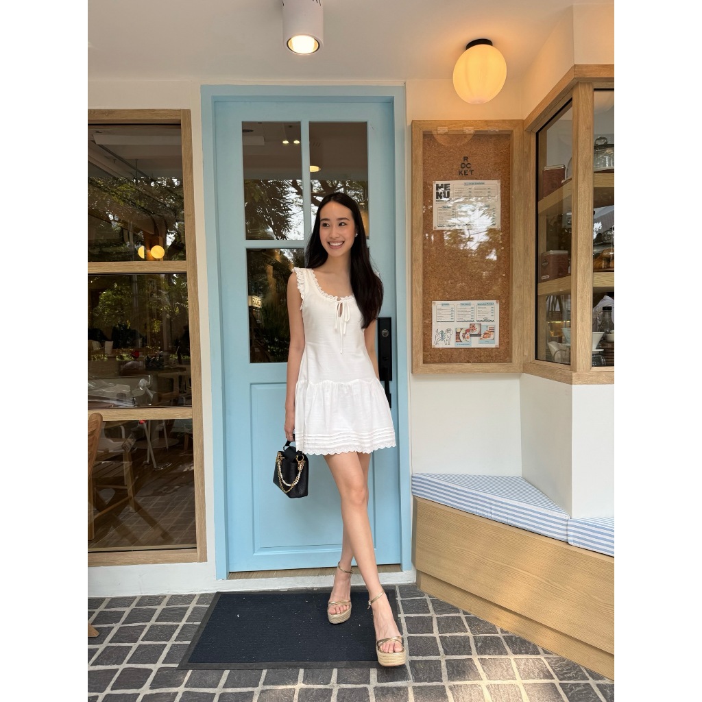 editionwear SLEEVELESS MINI DRESS WITH FRONT TIE