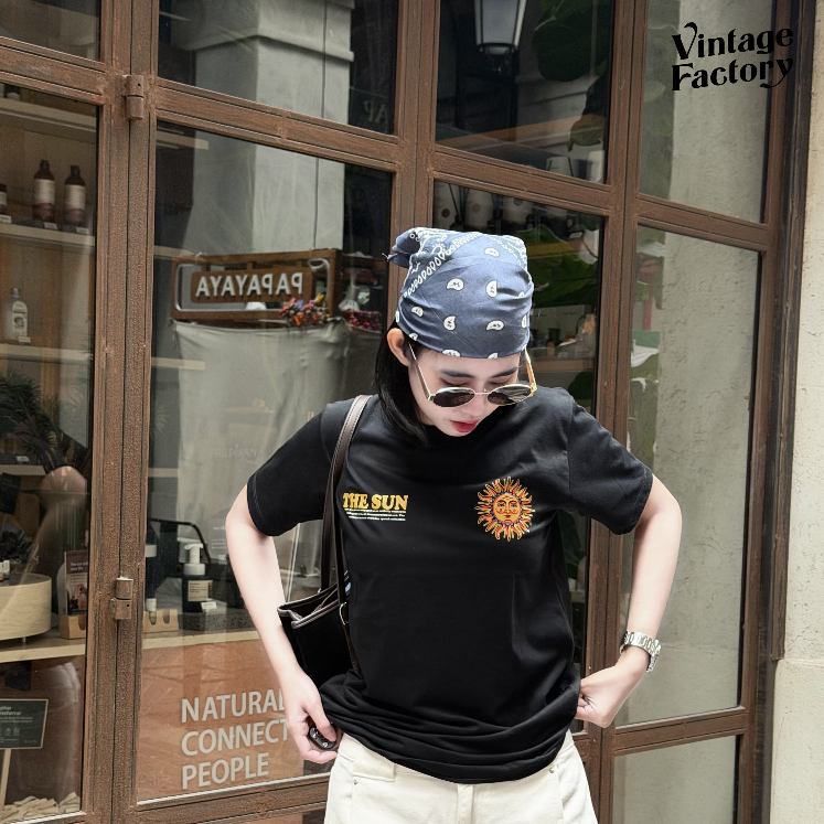 VINTAGE FACTORY เสื้อยืด Cotton100% THE SUN - เทคนิคซิลค์สกรีน สีจมลงเนื้อผ้าติดแน่นทนนาน