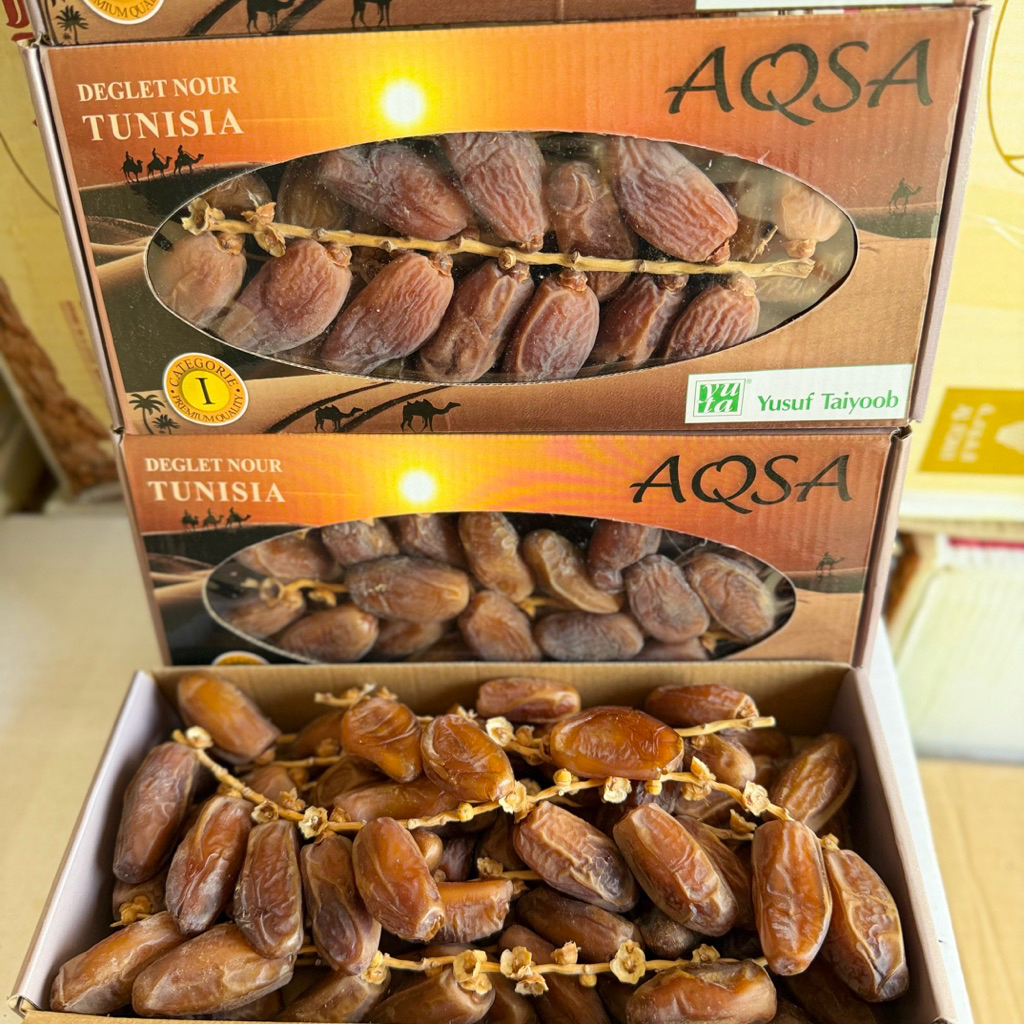 อินทผลัมติดก้าน ขนาด500 กรัม สด แห้ง หวานน้อย