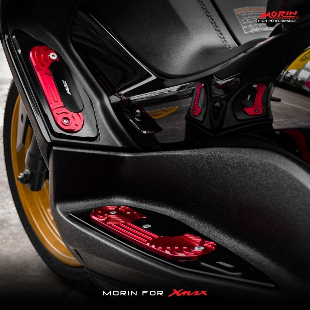 MORIN YAMAHA X-MAX300 ชุดพักเท้าหน้า 2สี อลูมิเนียม CNC 1ชุดมี4ชิ้น  แท้100%