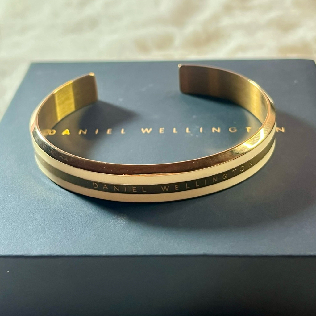 กำไลDaniel wellington