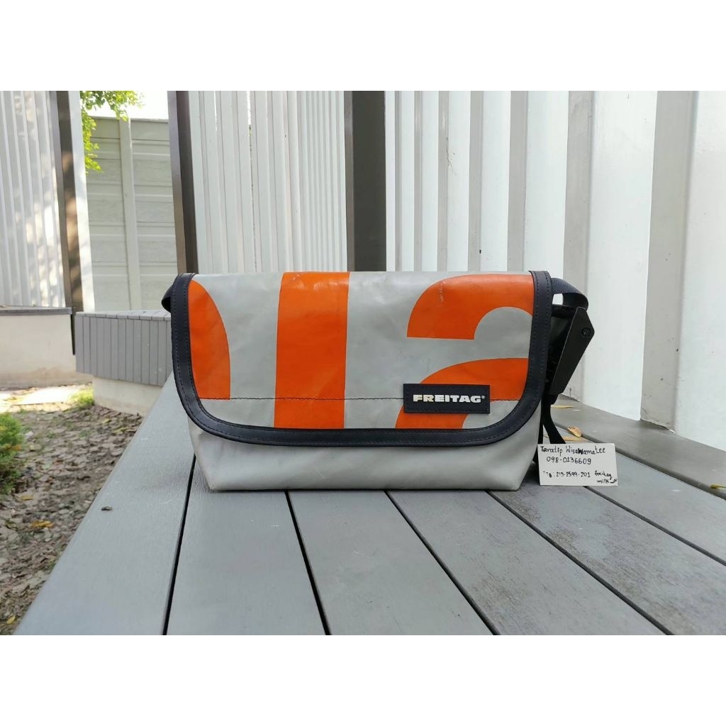 Freitag hawaii ส้มเทา