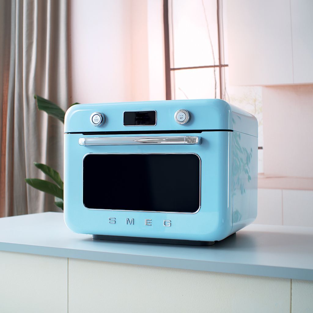Smeg COF01 เตาอบไอน้ำตั้งโต๊ะ