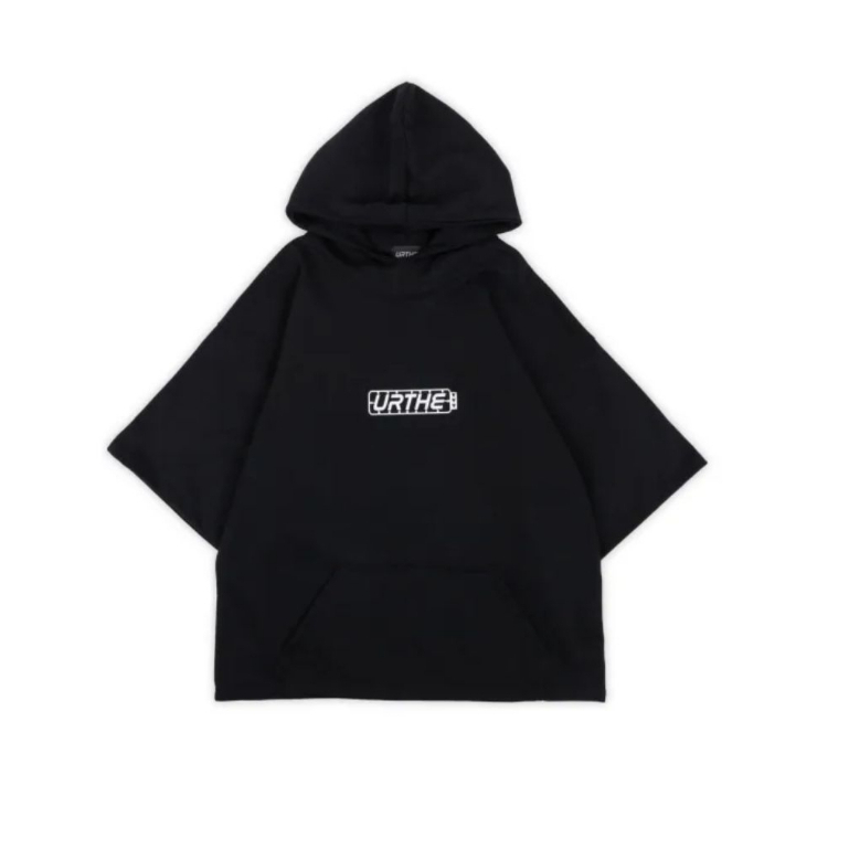 URTHE - THE PART HOODIE เสื้อฮู้ด แขนสั้น OVERSIZE สกรีนลาย ฟรีไซด์ สีดำ สินค้ามือ 2 ไม่มีตำหนิ