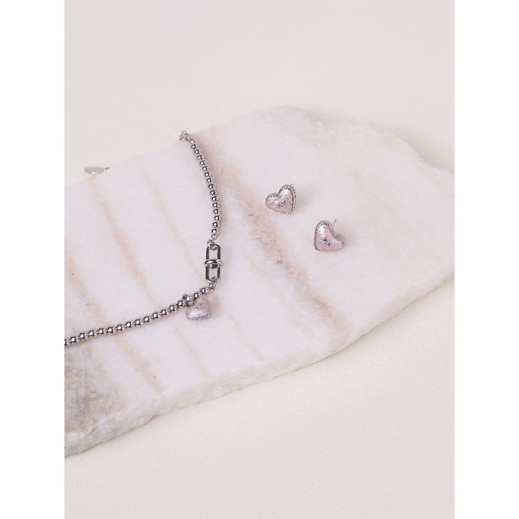 [MN Heart Edition] ต่างหู สร้อยข้อมือ ดีเทลหัวใจดีไซน์มินิมอล พร้อมโลโก้ MN เล็กๆ เรียบหรูแบบไม่ตะโกน ใส่ได้ทุกวัน ได้ลุ ราคา ถูกที่สุด ดีลบีเคเค แกลเลอรีภาพที่ 2