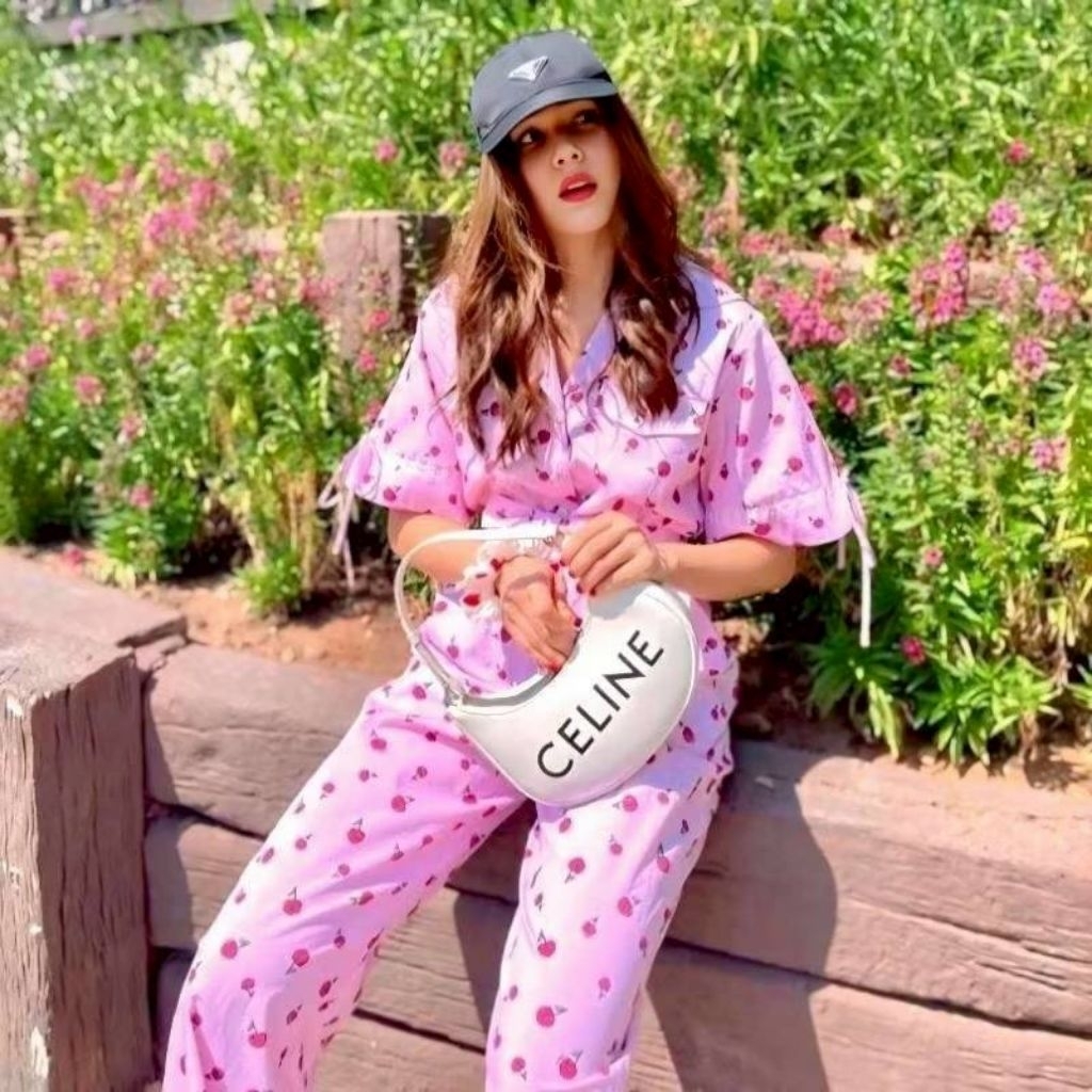 New 🎀 Wideria@real 🎀 Jumpsuit ขายาวสีชมพู พิมพ์ลายเชอรี่ งานแม่ชม น่ารักสดใสมากจ้าา 💐