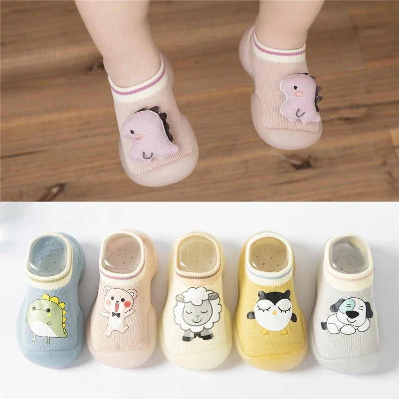 Baby130#รองเท้าเด็กวัยหัดเดิน รองเท้าเด็กหัดเดินข้อสั้น นุ่ม อบอุ่น และทนทาน มี5สีให้เลือก รองเท้าเด็กหัดเดินรองเท้ากันล