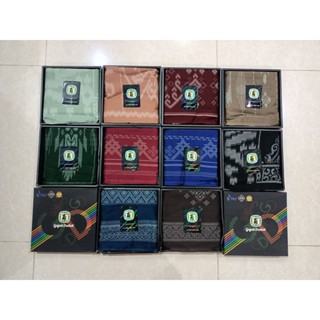 ผ้าโสร่งผู้ชายตราช้าง Gajah duduk multicolour กล่องดำ ตัวใหม…