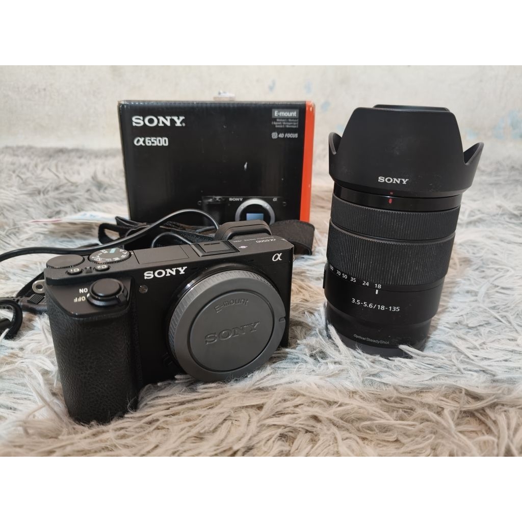 Sony A6500 + Lens 18-135 (มือสอง)