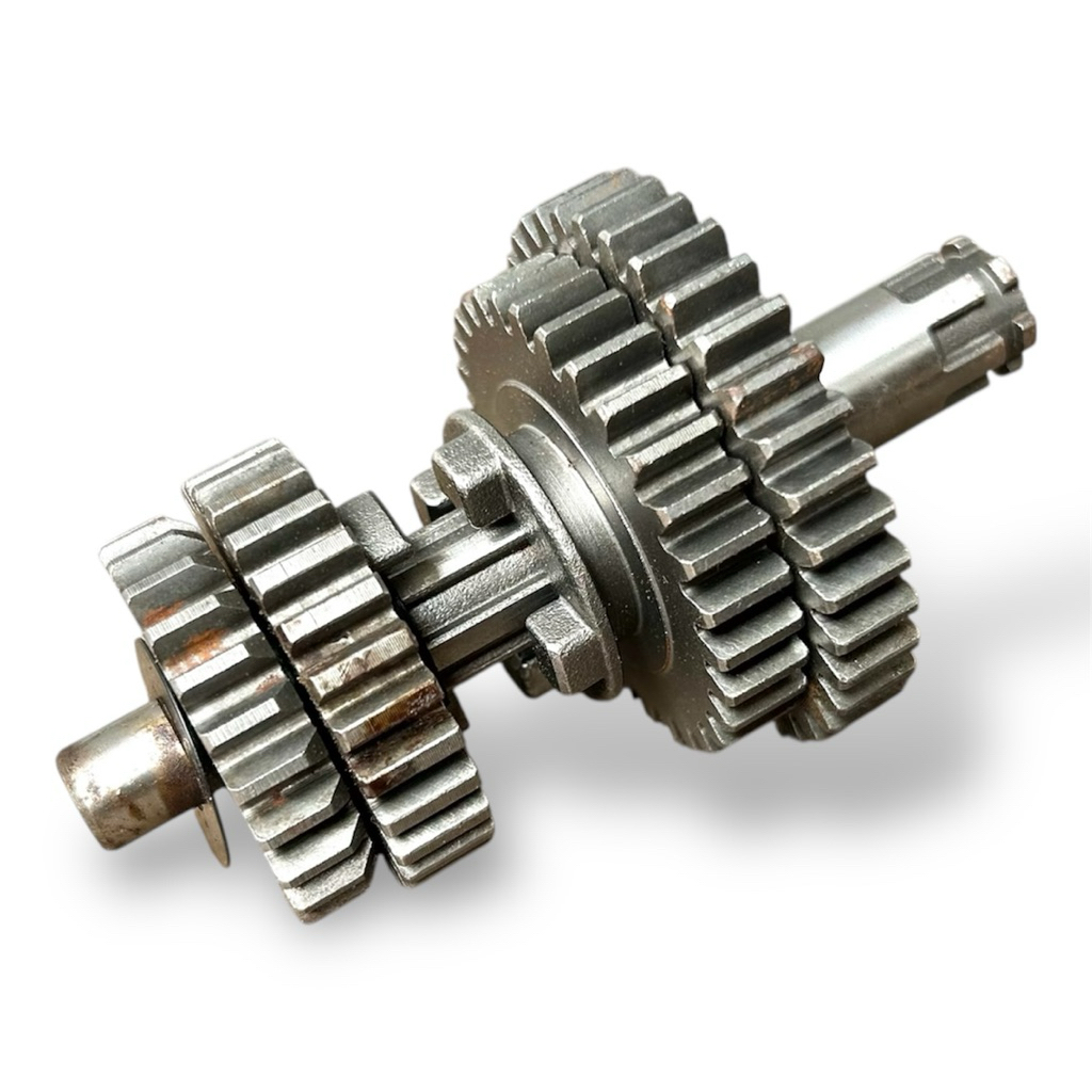 เฟืองเกียร์ สำหรับใส่รถ GPX LJR 125