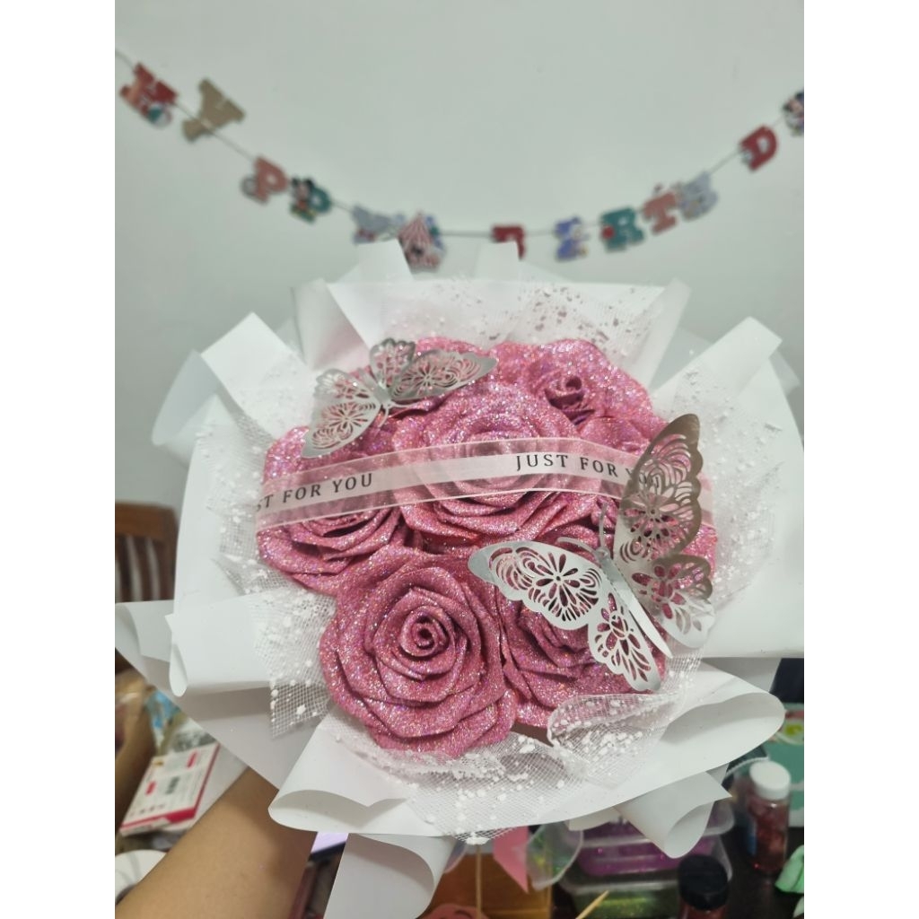 ดอกไม้กริตเตอร์7ดอก สีชมพู ส่งภายใน1-2วันหลังสั่งซื้อจ้า