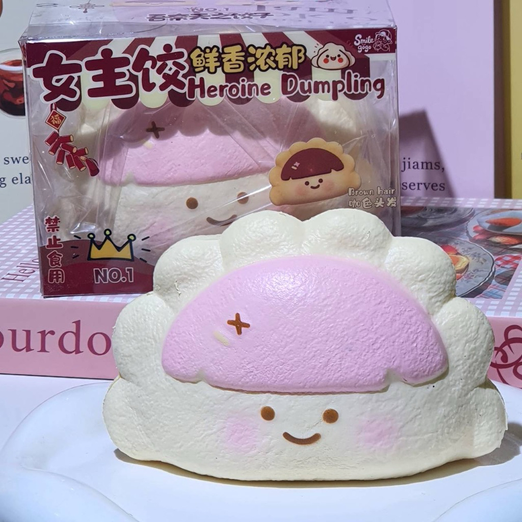 [พร้อมส่ง🇹🇭] สกุชชี่งานแบรนด์ตะกร้าหลัก อัพเดตตลอด มือ1 เนื้อเปียก / สโลว์ มีกลิ่นหอม | Tara Squishy