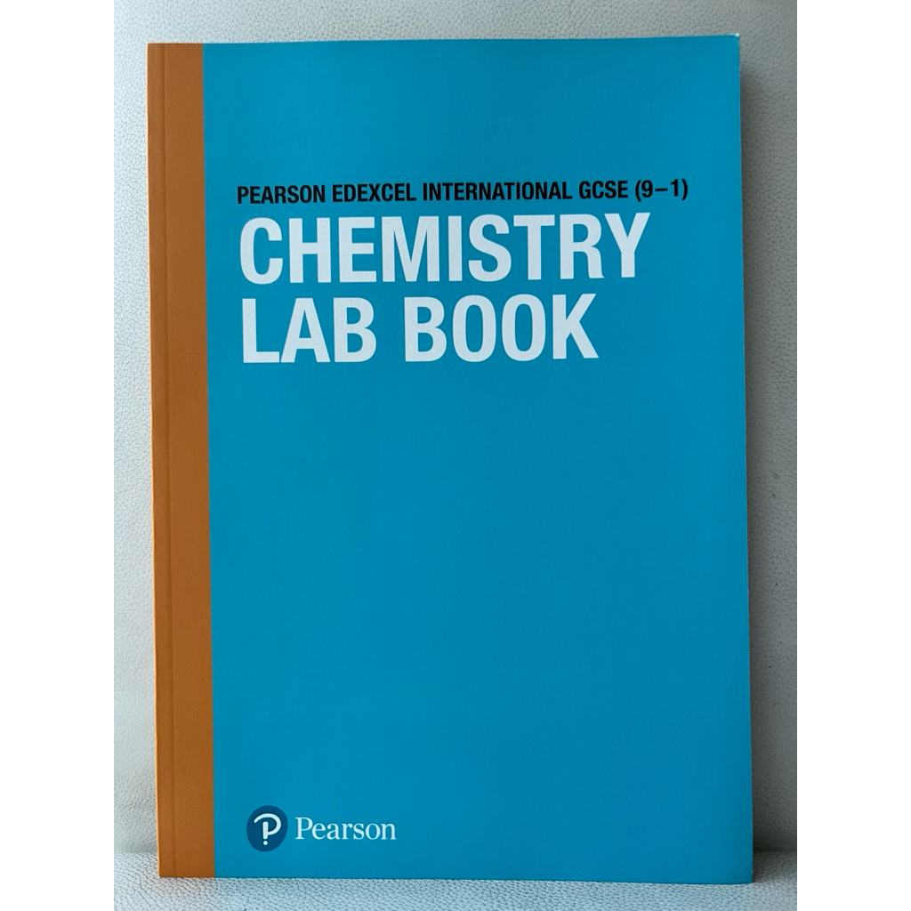 Pearson Edexcel International GCSE (9-1) Chemistry Lab Book  by Kavanagh, John