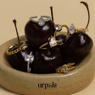 URPALS แหวน Stainless ชุบทอง18K ฝังเพชร CZ High Quality งานเรียบหรู ใส่ได้ทุกวัน แมทได้ทุกลุค