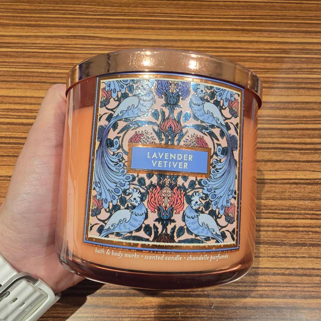 เทียนหอมพร้อมส่ง Bath & Body Works -  3 Wick 411g.