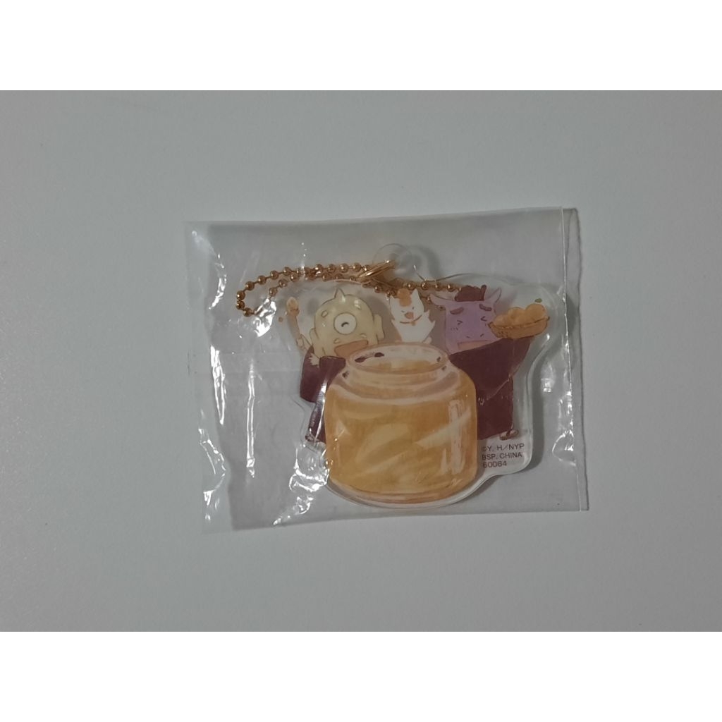 (มือสอง) พวงกุญแจอะคริลิค ☆ Nyanko Sensei & Yokai ☆ Natsume's Book of Friendsขนาด 5.5 × 6 cm.