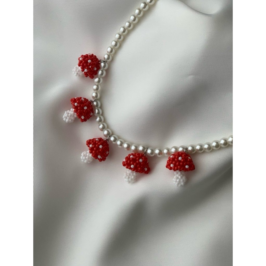 สร้อยคอลูกปัดเห็ด [ Handmade ]