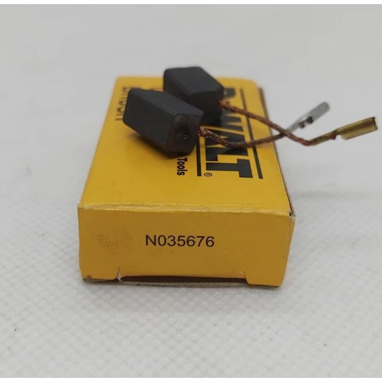 DEWALT แปรงถ่าน N035676 (DW810/DWE4118 DW803,DW806,DW810,DW820**ของแท้