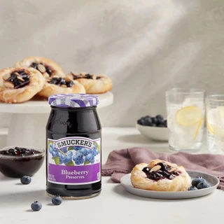 Smucker’s Jam แยมผลไม้ สมัคเกอร์ แยมบลูเบอร์รี่ แยมสตรอเบอร์รี่ Smucker’s Blueberry /Stawberry ขนาด 340 กรัม(g.)