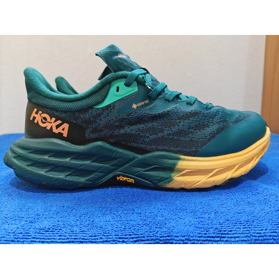 รองเท้าวิ่งมือสอง Hoka Speedgoat 5 GTX ไซส์ 7.5B US / 39EUR / 24.5CM
