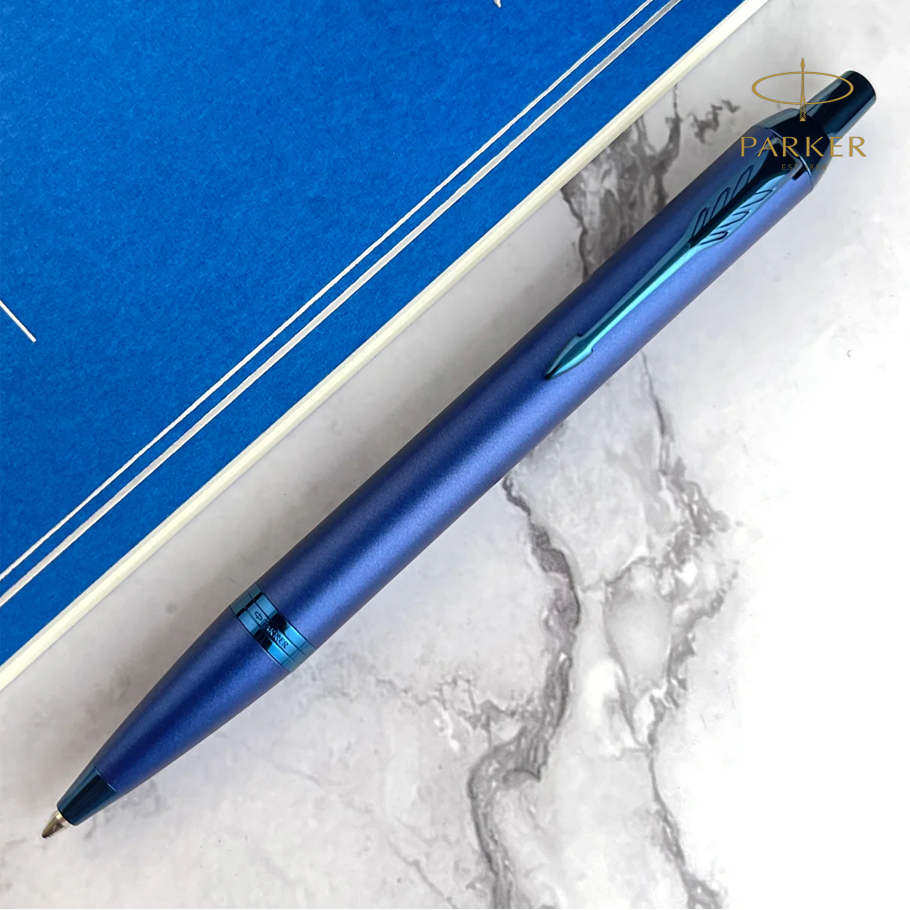สลักชื่อฟรี Parker IM Professionals Monochrome Ballpoint Pen Collection ปากกาลูกลื่น ปาร์คเกอร์ ไอเอ็ม โปร โมโน ราคา ถูกที่สุด ดีลบีเคเค แกลเลอรีภาพที่ 3