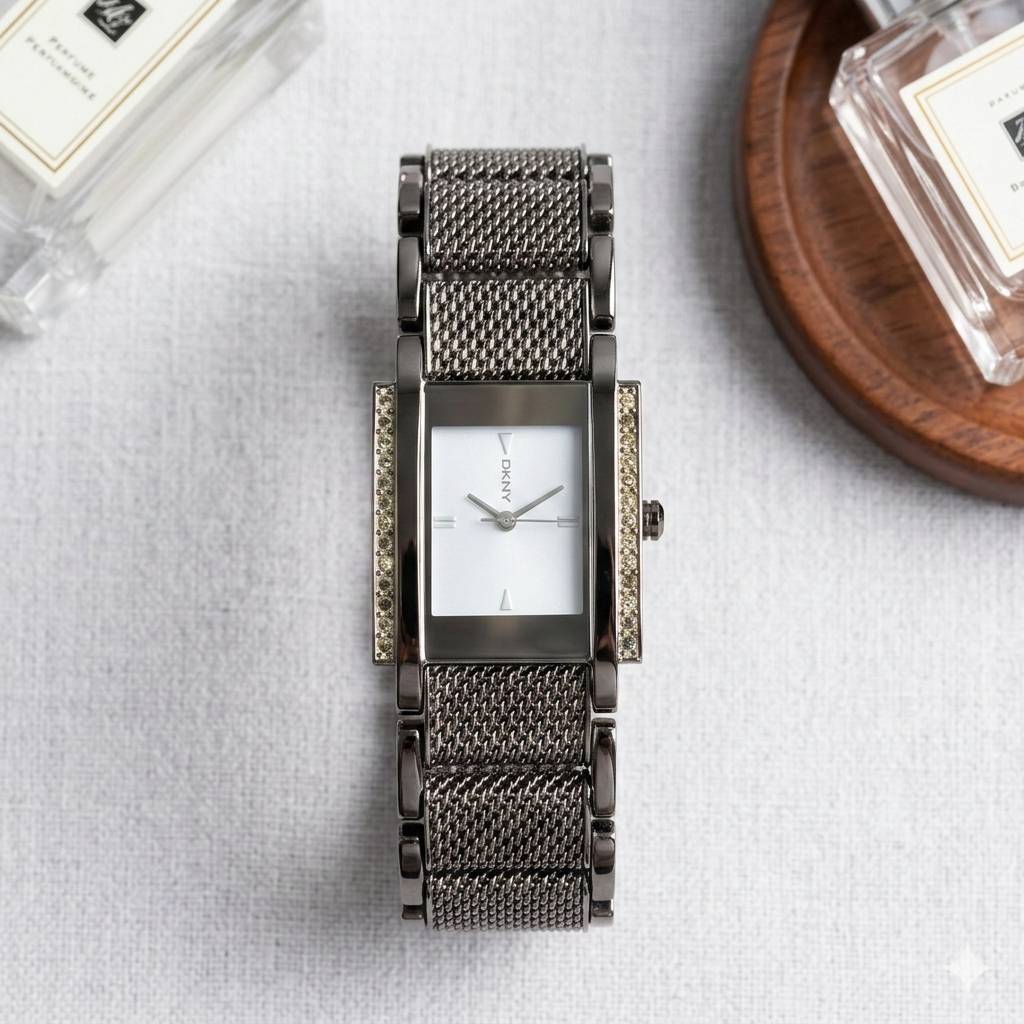 นาฬิกาข้อมือผู้หญิง DKNY งานมือสองสภาพดี