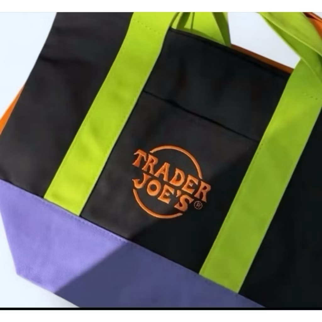 USA Tote Bag Trader Joe’s Limited 💚💜