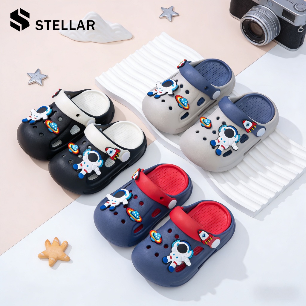 🍍ส่งจากไทย🍍STELLAR รองเท้าแตะเด็ก (เพิ่ม1เบอร์) แบบสวม รูปอวกาศ เบา สวมใส่สบาย ดีไซน์กันลื่น