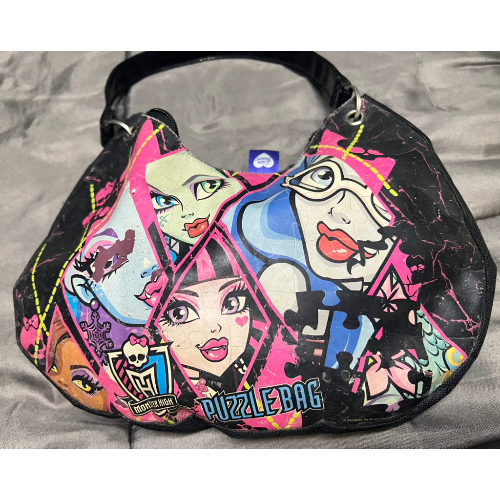 กระเป๋าy2k มือสอง monsterhigh