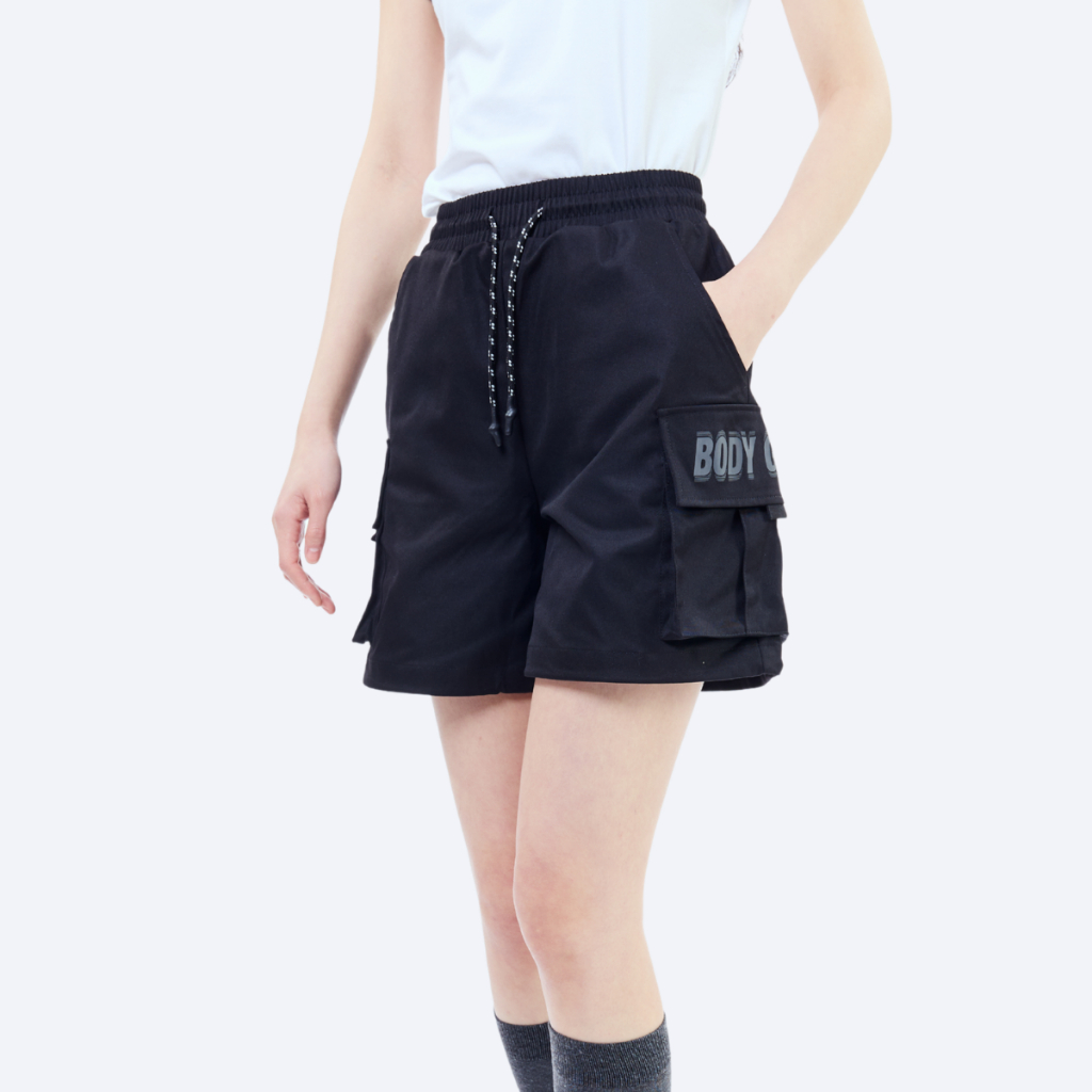 BODY GLOVE Women's SC Soccer Cargo Shorts 3 กางเกงคาร๋โก้ ผู้หญิง สีดำ